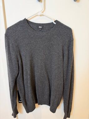 100% cashmere sweater